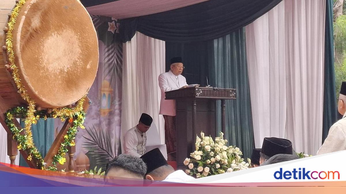 Ma'ruf Amin's Eid Sermon at City Hall: Differences Are Not for Conflict