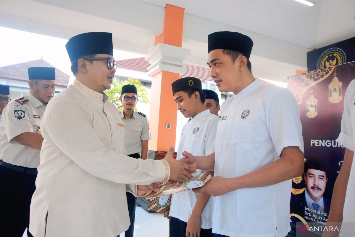 Directorate General of Corrections grants remission to 1,639 inmates on the Island of the Gods