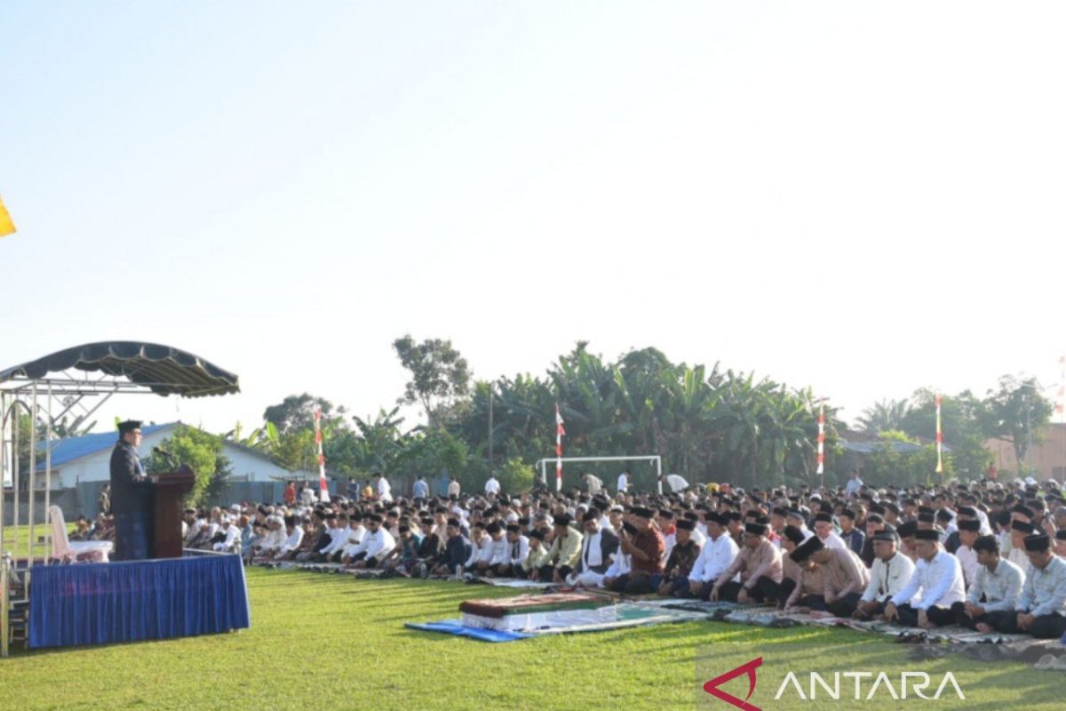 Khatib urges community to strengthen three dimensions of life