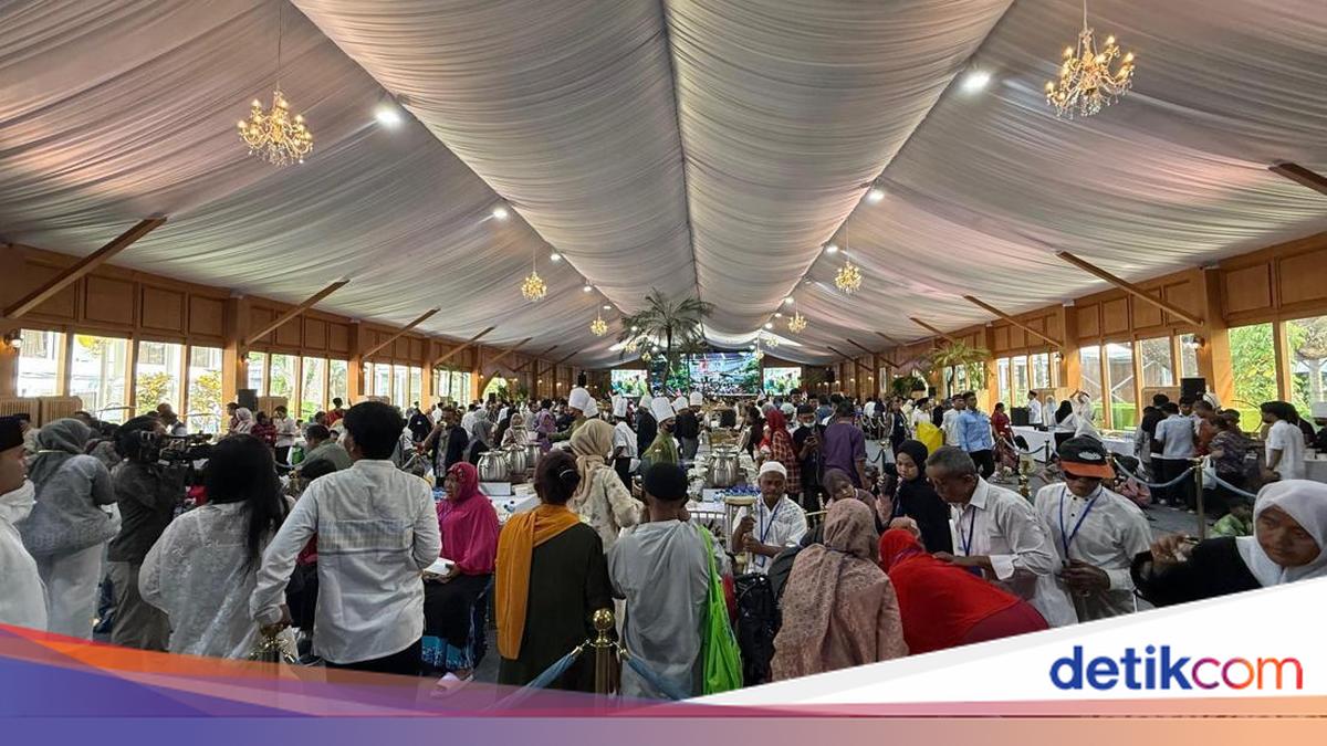 Presidential Palace Open House Opened, Citizens Enthusiastically Queue for Eid Feast