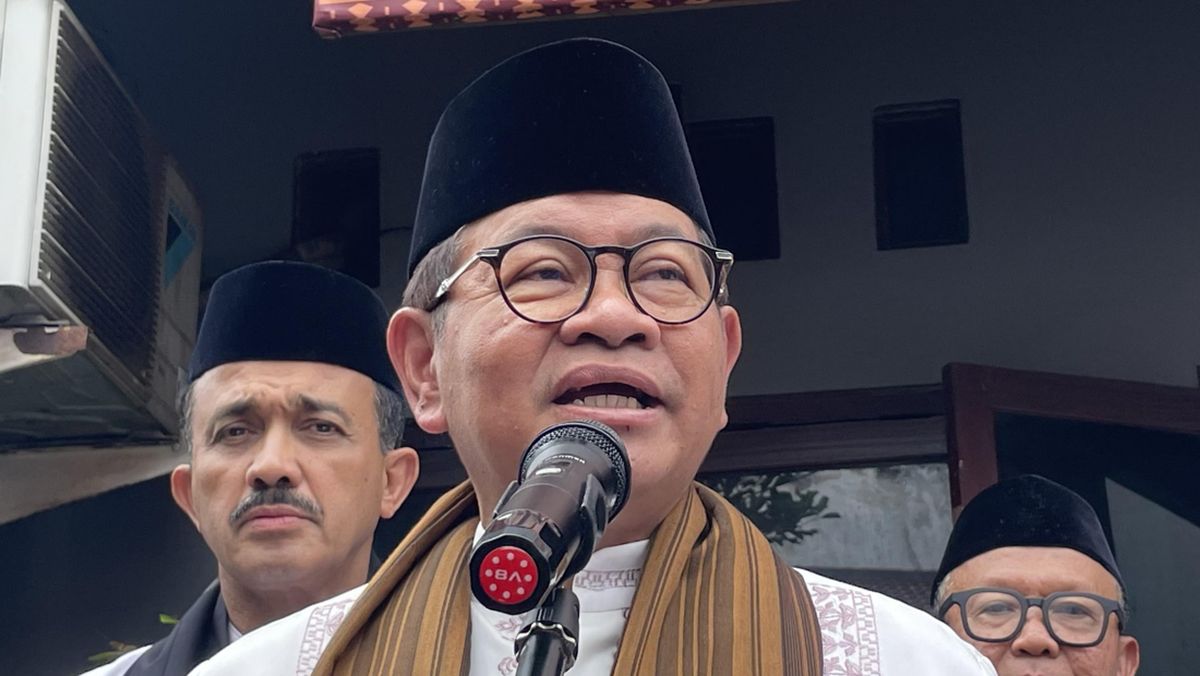 Pramono Urges Newcomers to Jakarta to Fulfil Administrative Requirements