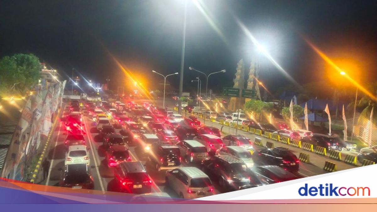 Nearly Half a Million People Leave Bali During 2026 Eid Exodus