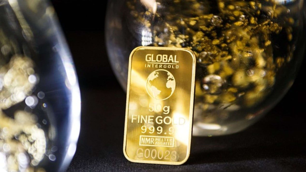 Global Gold Prices Plummet Nearly 10%, Worst in 15 Years
