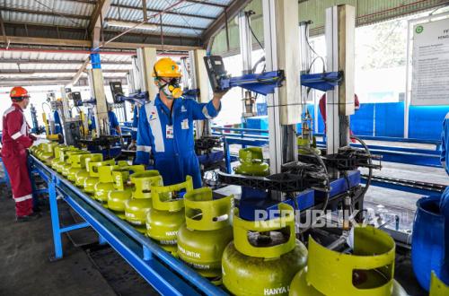 Pertamina Patra Niaga Adds 23 Million 3kg LPG Cylinders for Long Lebaran Holiday