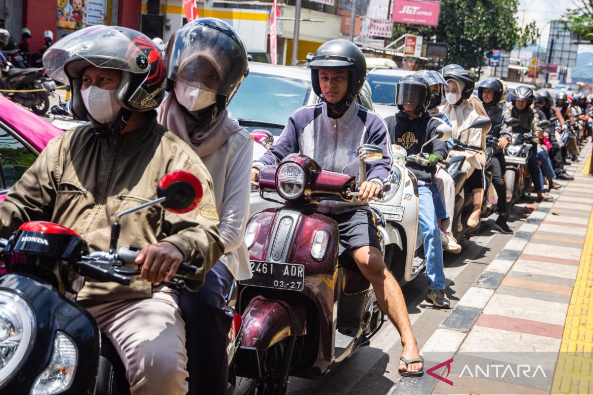 Police State that Eid Exodus Traffic Continues Until H+1 Lebaran