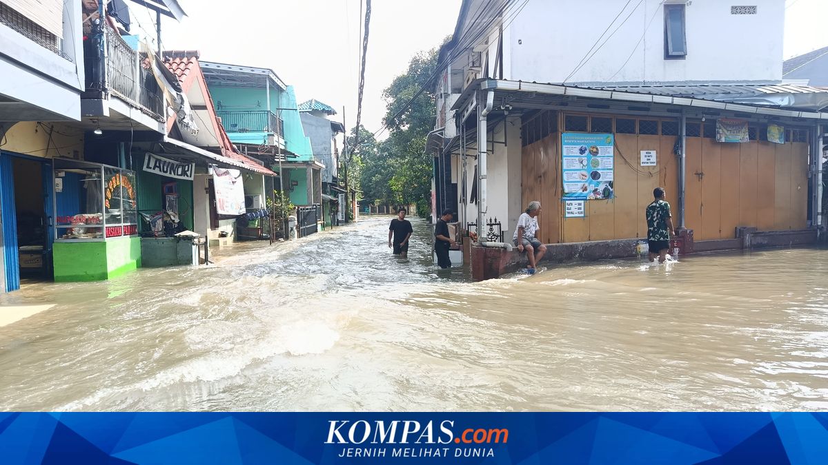 Ciracas Floods Refuse to Recede, Sub-district Head: Usually Only Lasts 2 Hours