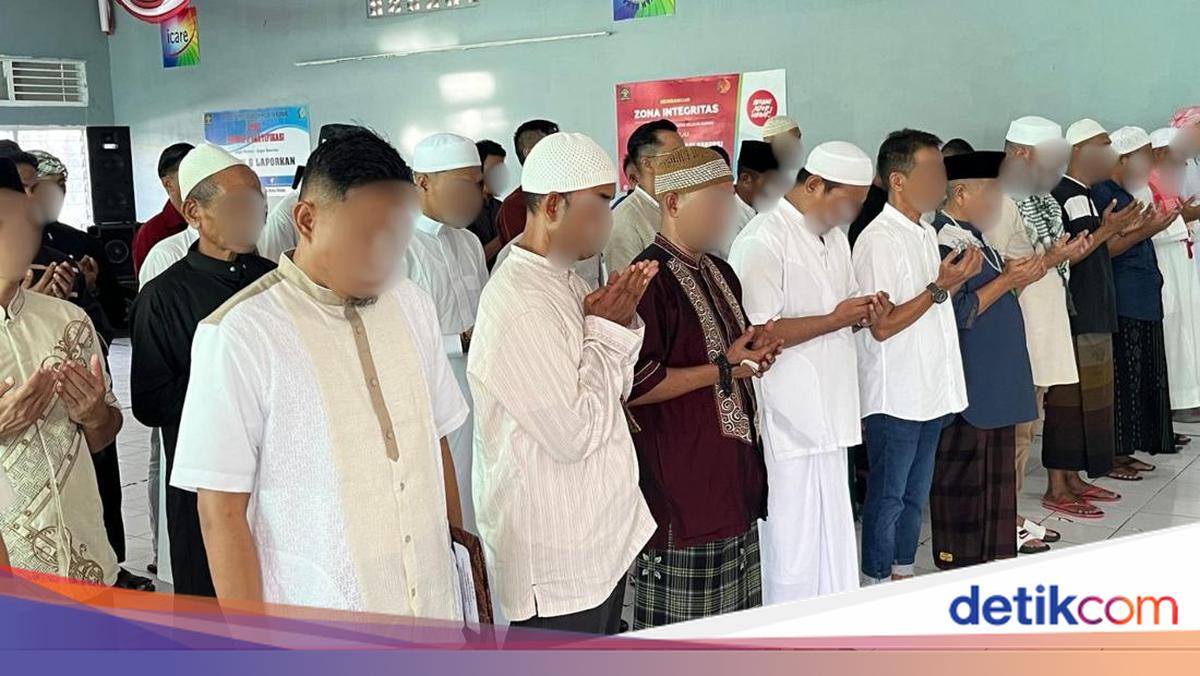 235 Inmates in East Nusa Tenggara Receive Remission, One Immediately Freed