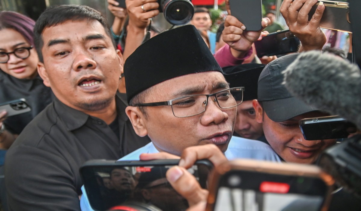 Former Religious Affairs Minister Yaqut Placed Under House Arrest, ICW Warns of Potential Evidence Tampering