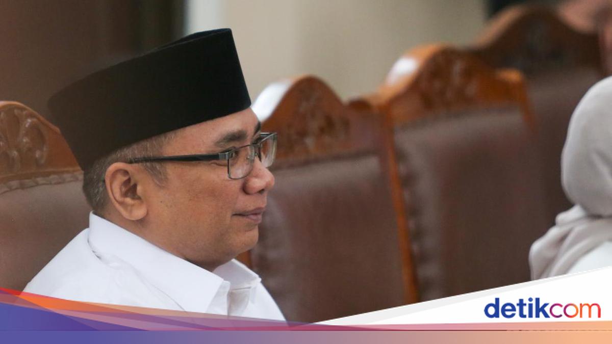 Lawyer Comments on KPK Changing Gus Yaqut's Status to House Arrest