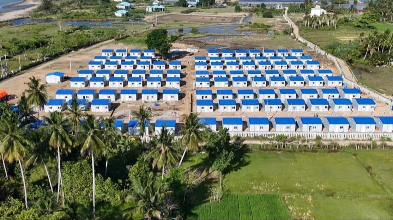 Two Housing Schemes for Disaster Victims in Sumatra