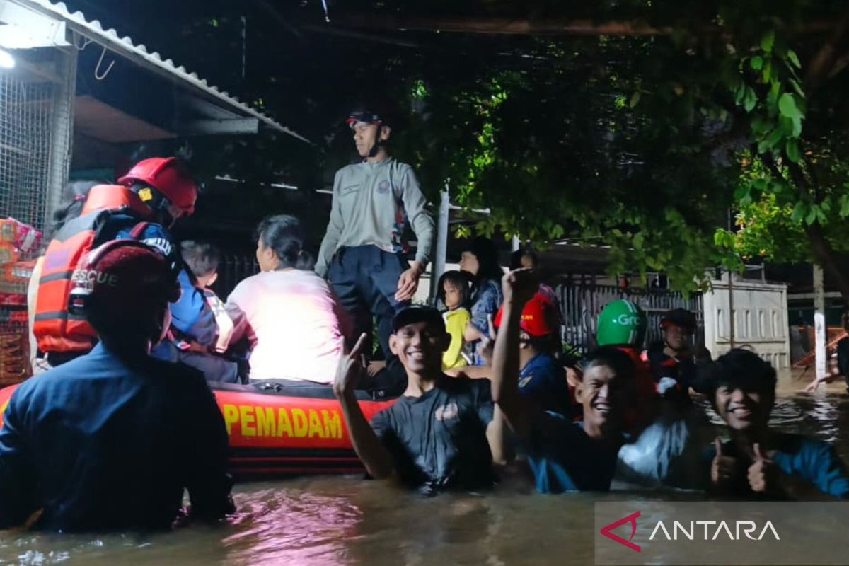 DKI This Week: Floods from Depok to Preparations for Lebaran Tourist Sites