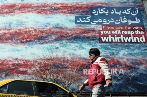 Aggression Against Iran: The Beginning of the Collapse of US Global Dominance?