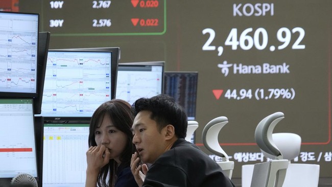 Asia in Flames: Japanese and Korean Stock Markets Plunge up to 6%