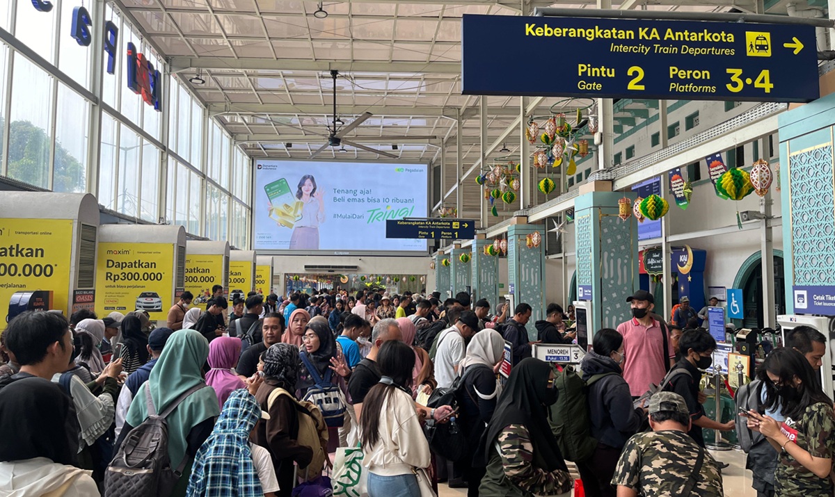 Lebaran Return Flow: KAI Train Tickets Nearly Sold Out