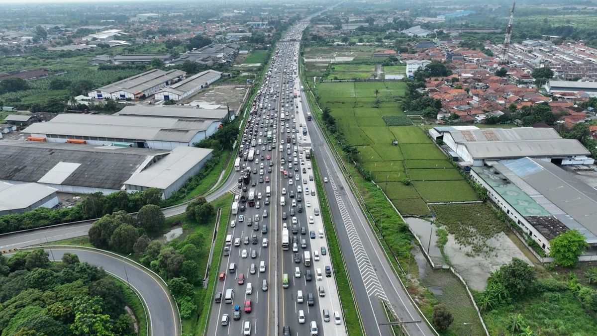 Post-Lebaran Return Traffic on Cipali Toll Road Towards Jakarta Surges 161.5 Percent