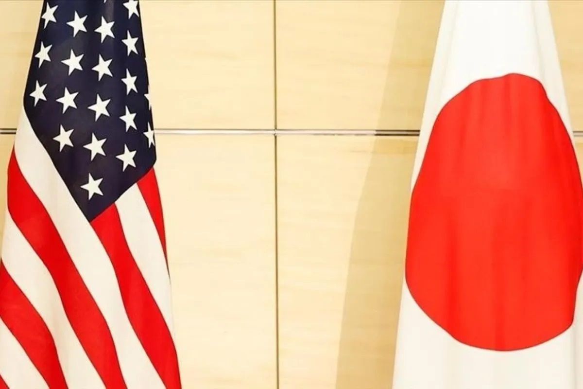 US Says Japanese PM Ready to Deploy Navy to Hormuz