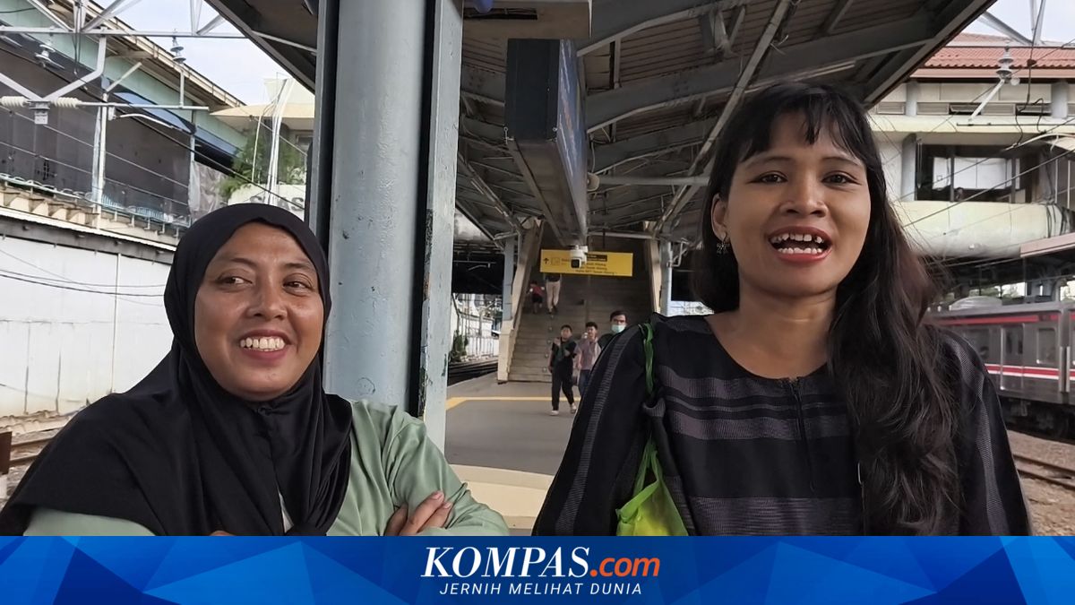 Choosing KRL for Family Visits, Passengers Hope for Special Family Cards