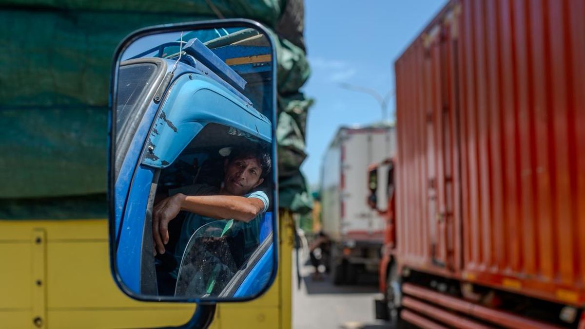 Defying Operations During Eid Holiday, 124 Trucking Companies Face Sanctions