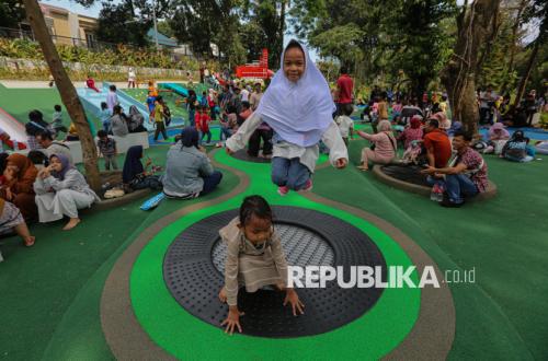 Heritage Flag Park Becomes New Tourist Destination for Jakarta Residents During Eid Holiday