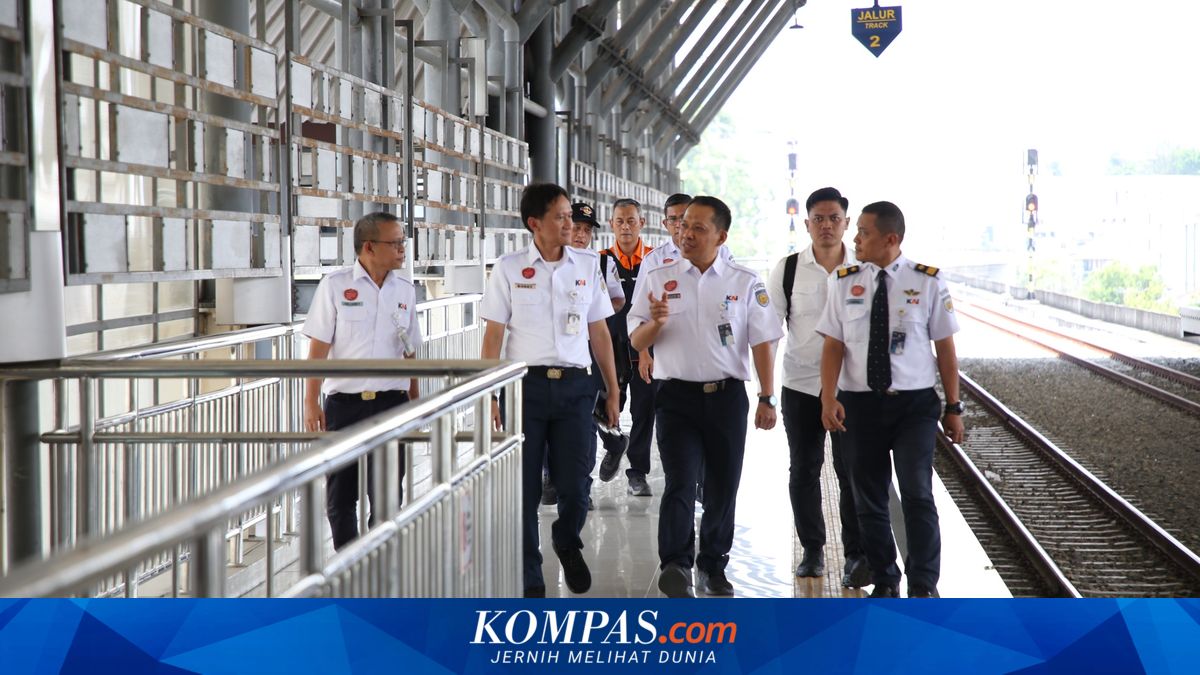 KAI CEO Inspects Lebaran Services in North Sumatra, Ensures Smooth and Comfortable Customer Journeys