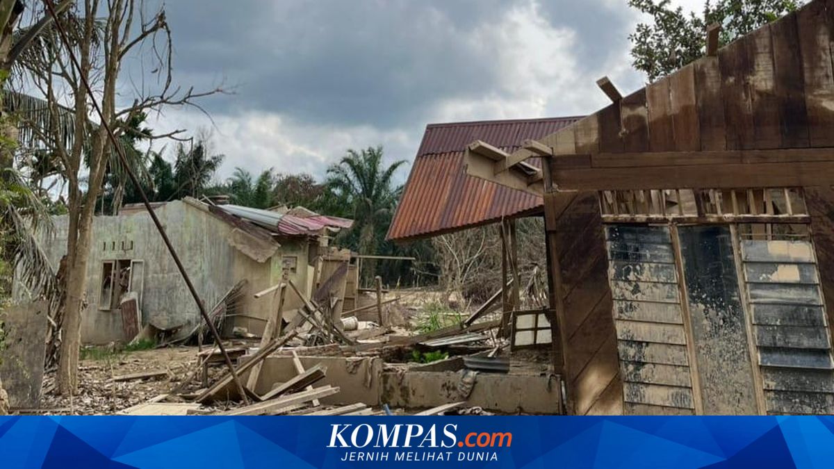 Tragic Story of Disaster Victim: Survived Aceh Tsunami, Now Home Destroyed by Flood