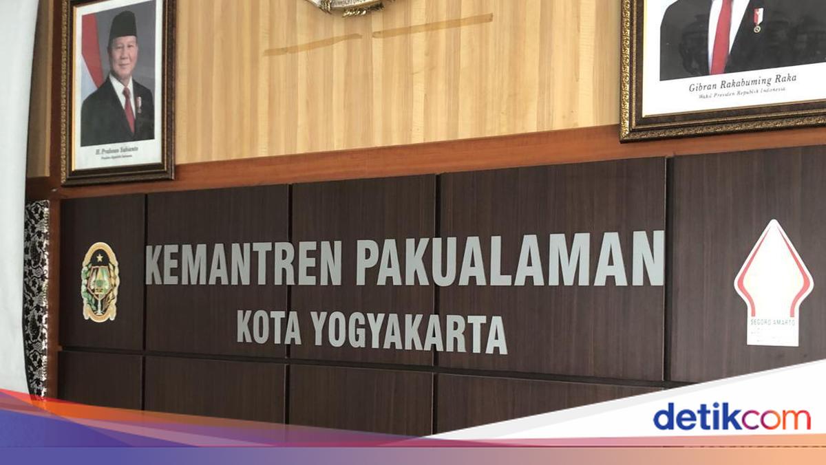 Smaller Than an Airport: Is Pakualaman Jogja Indonesia's Smallest Sub-District?