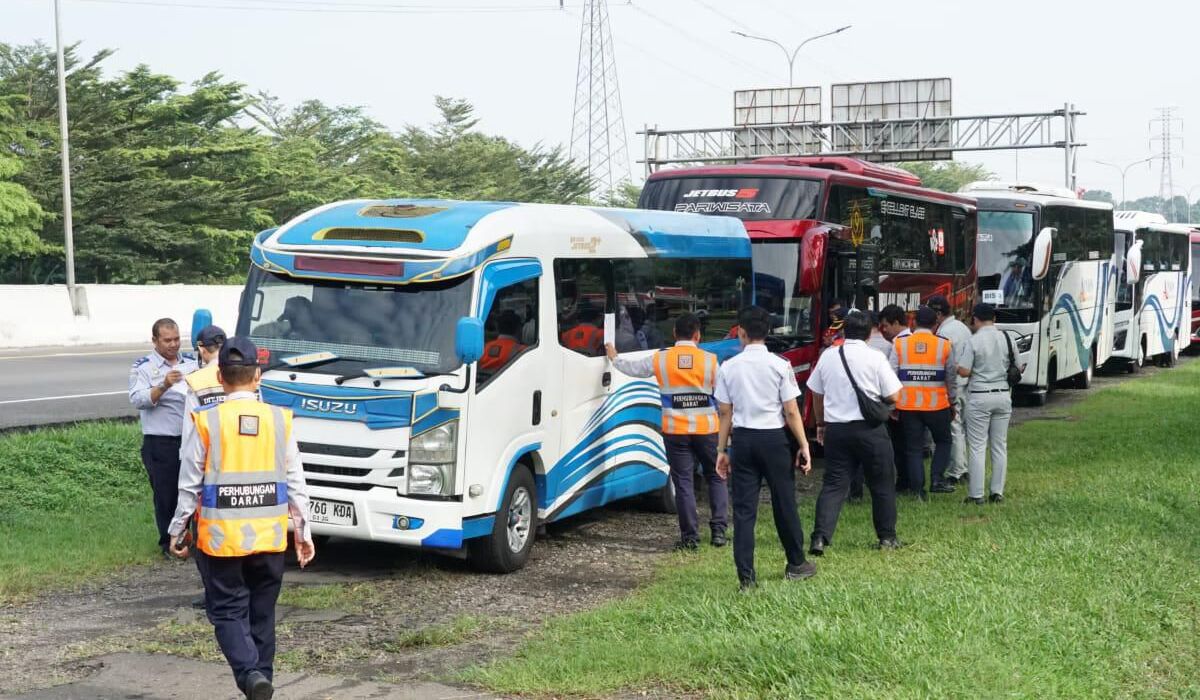 Ministry of Transportation Conducts Ramp Checks on Over 60,000 Buses During Eid Transport Period