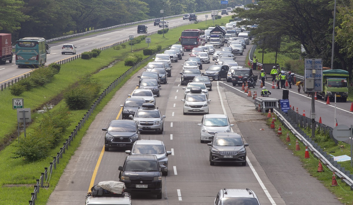 Peak Return Flow for Eid 2026: Police Chief Urges Commuters to Utilise WFA Facilities