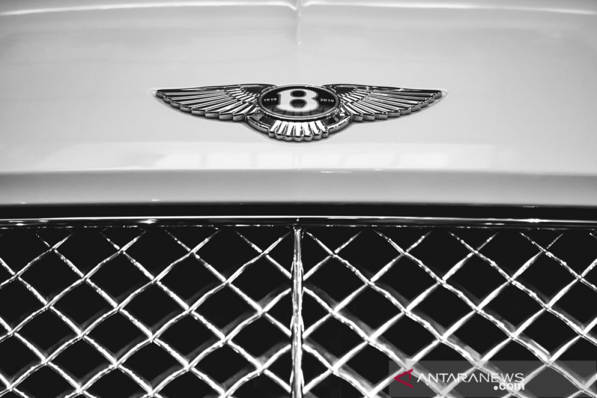 Bentley to Focus on Hybrid Car Development