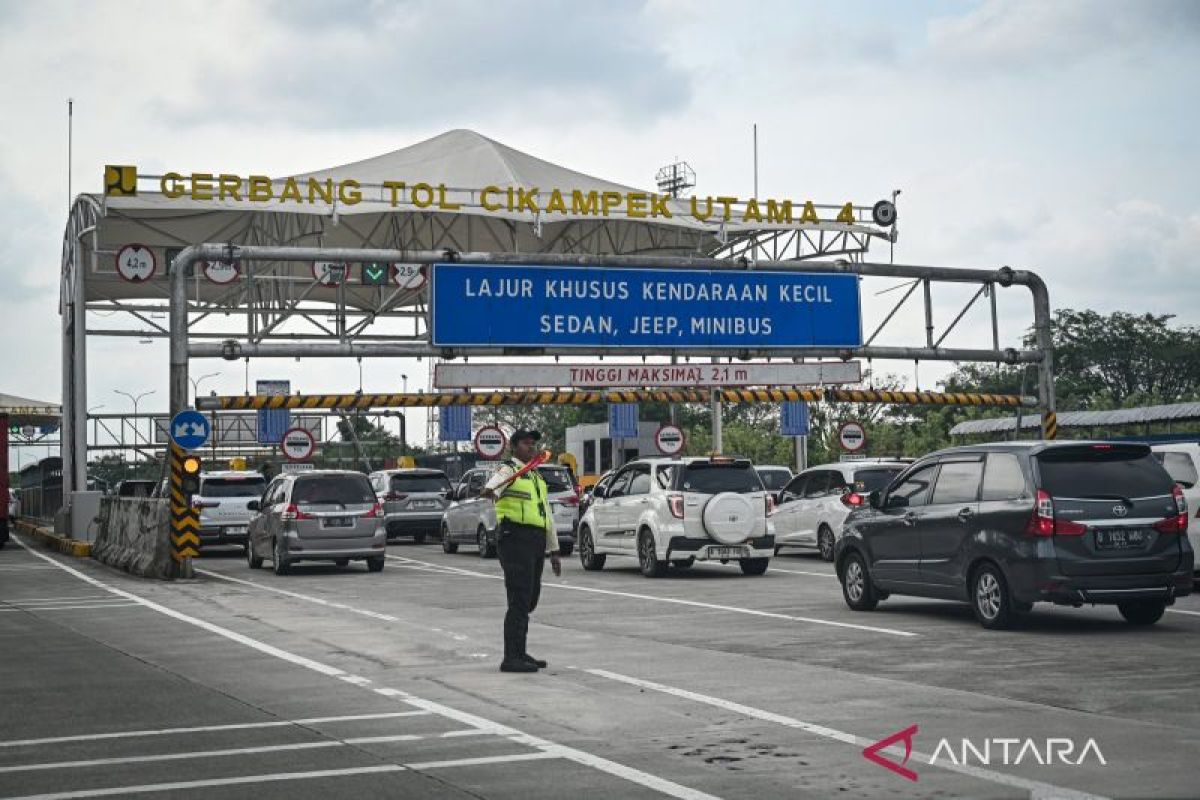 Jasamarga prepares 26 toll gates at Cikatama toll gate to anticipate return traffic