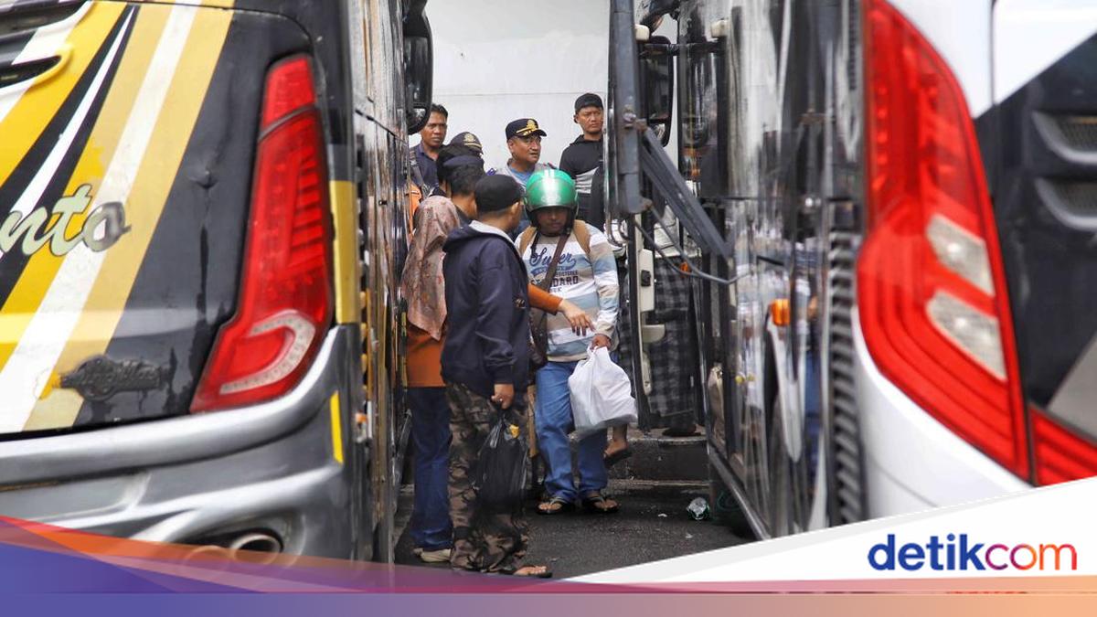Peak Return Flow Today, Passengers Arriving at Jakarta Terminals Up 80%