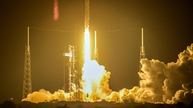 SpaceX Eyes Jumbo IPO Funds, Valuation Surpasses Rp 29,750 Trillion