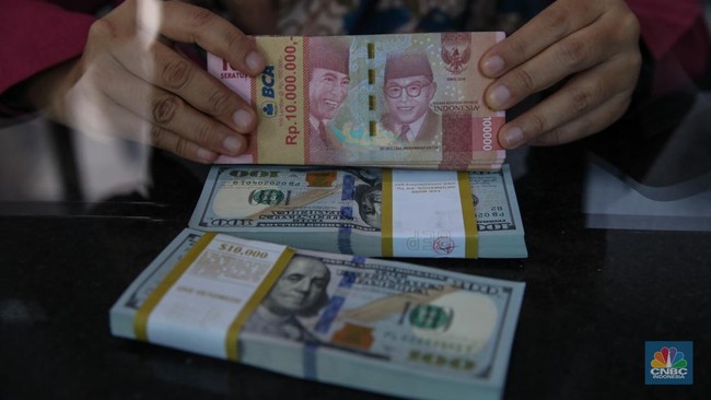 Breaking! Rupiah Opens Stronger by 0.74%, US Dollar Falls to Rp16,850