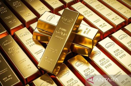 Gold Weakens Amid Iran-US War, Analysts Advise Against Selling Yet