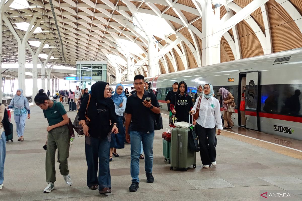 Return traffic sees Whoosh ticket sales reach 13,000 on Wednesday