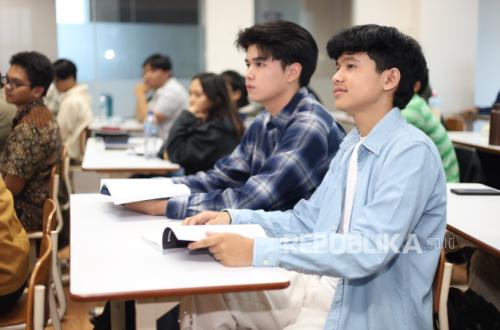 Digital in the AI Era 2026: Are Students Becoming Smarter or More Dependent on Technology?