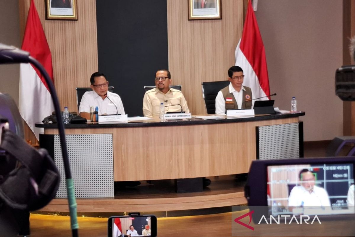 Home Affairs Minister urges regional heads to submit data on housing aid recipients