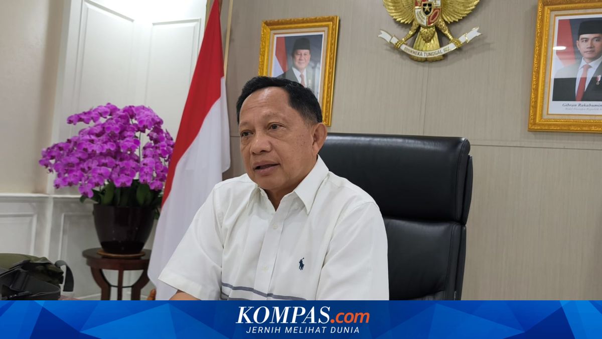 Two Regional Heads in West Kalimantan Limit Fuel Filling, Triggering Panic Buying
