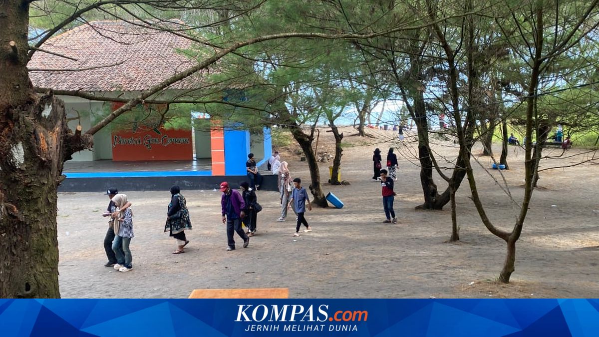 Beach Managers in Bantul Complain of Low Visitors: Charged Retribution Fees, But No Government Assistance