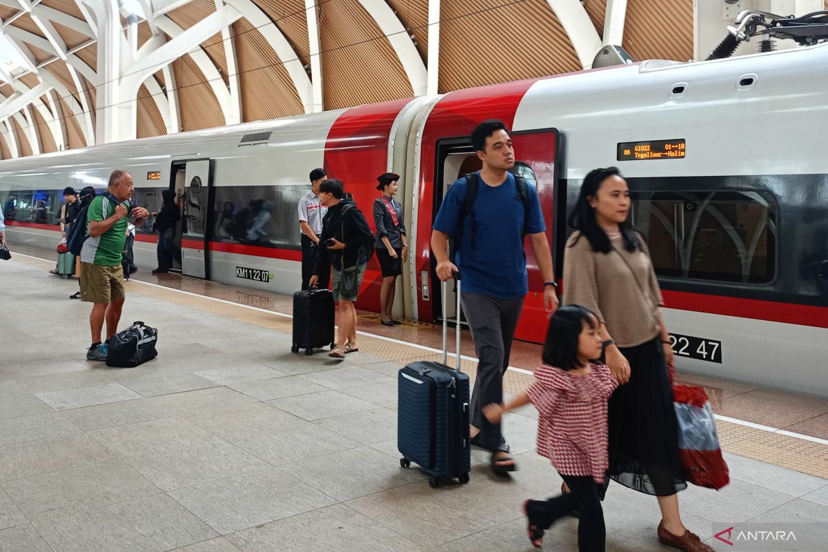 Missed Whoosh Passengers Can Reschedule for Free