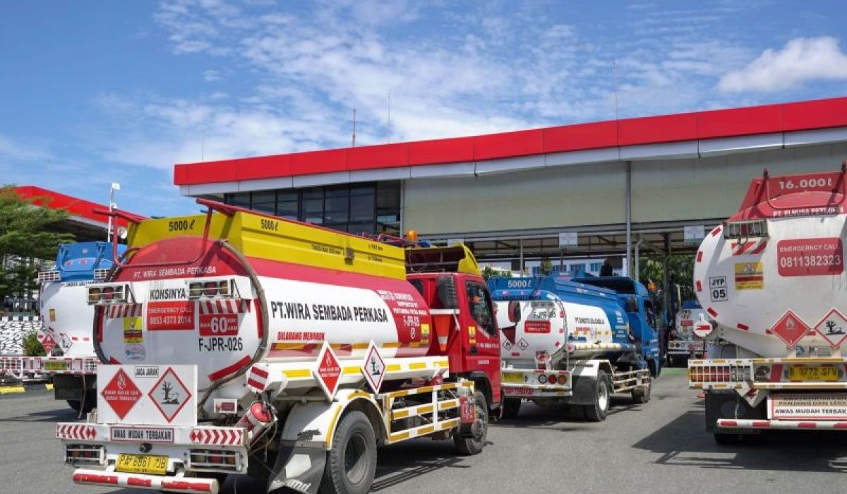 Expert: Public Concerns over Fuel Shortages During Eid Period Successfully Allayed