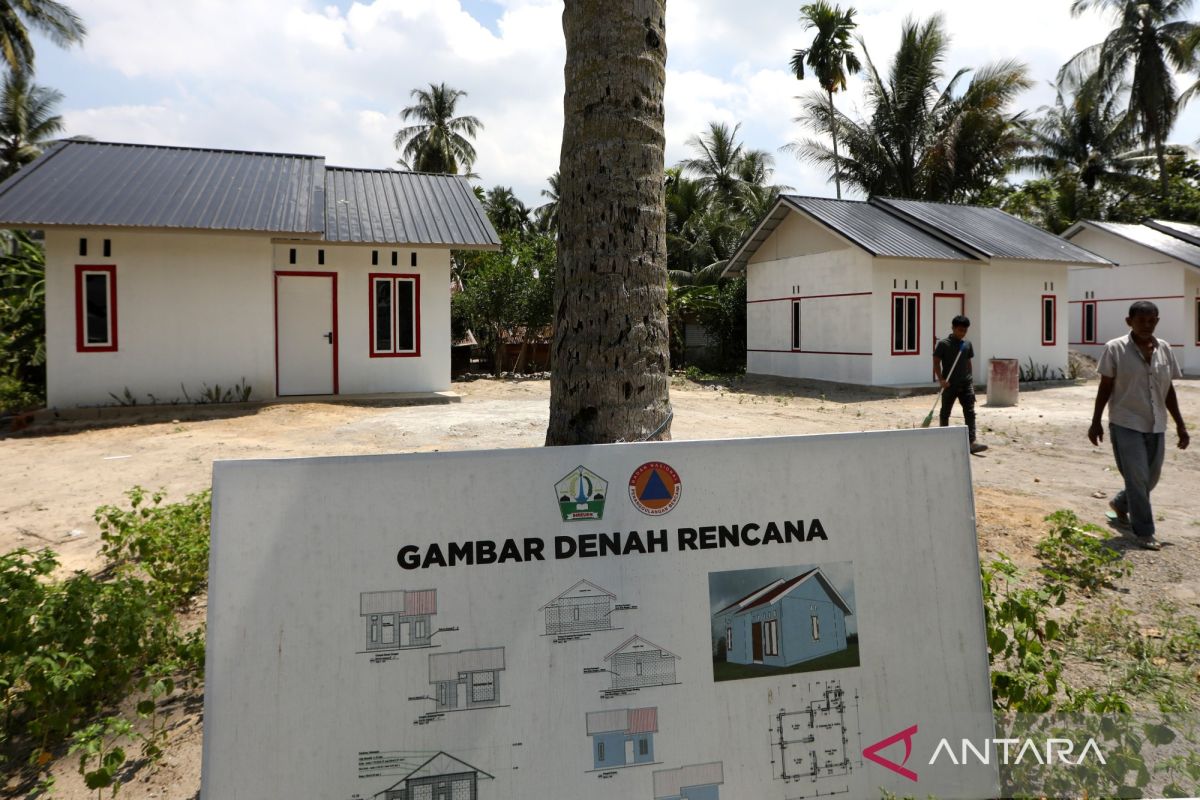 BNPB to build 36,000 homes for flood victims in Sumatra