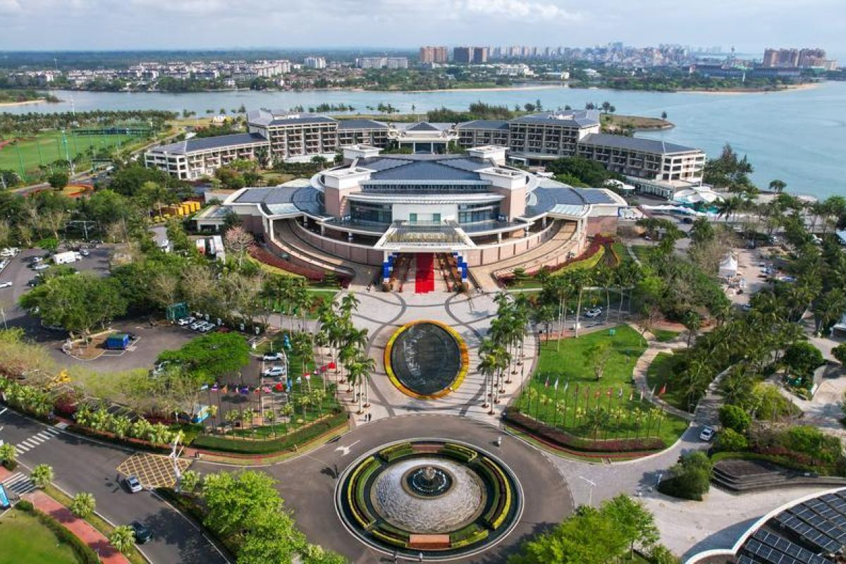 Report: Asia's economy projected to grow 4.5 percent in 2026