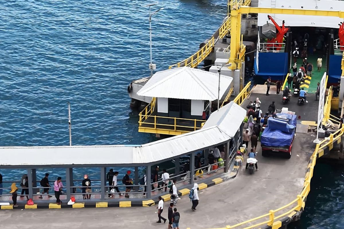 ASDP: Ports in Eastern Indonesia Operate 24 Hours During Eid Season