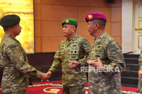 General Who Cracked Down on Illegal Mining Officially Appointed as Cenderawasih Regional Commander