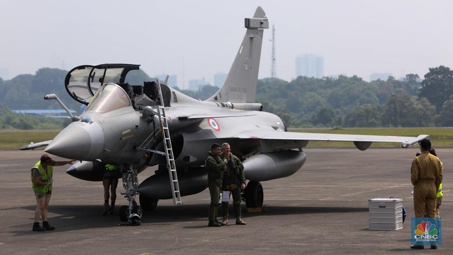 Defence Spending Amid Risks of Budget Deficit