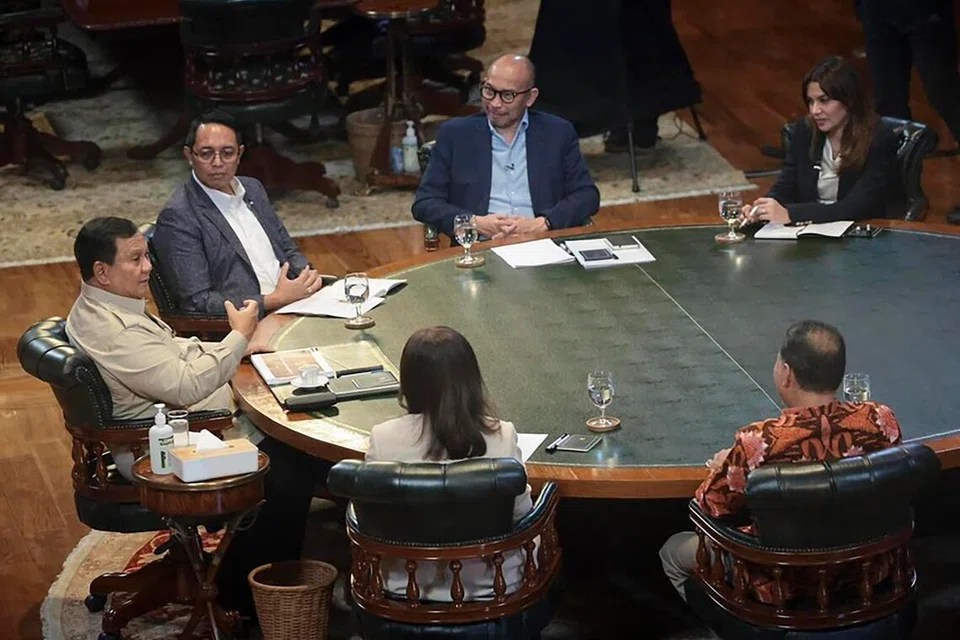 Prabowo’s 6-Hour Roundtable Opens Rare Window Into Indonesia’s Policy Thinking