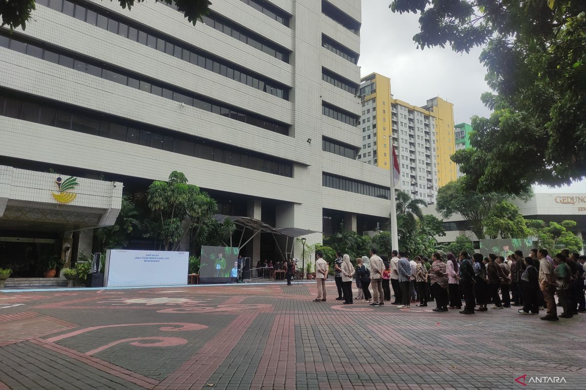 Social Minister affirms no hesitation in dismissing indisciplined civil servants and contract employees