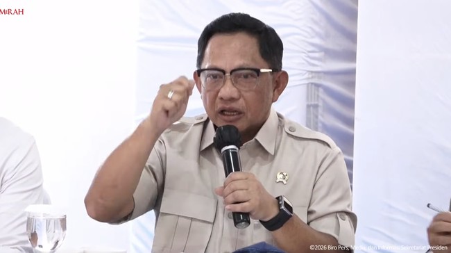 Interior Minister Urges Regional Heads to Reduce Official Trips