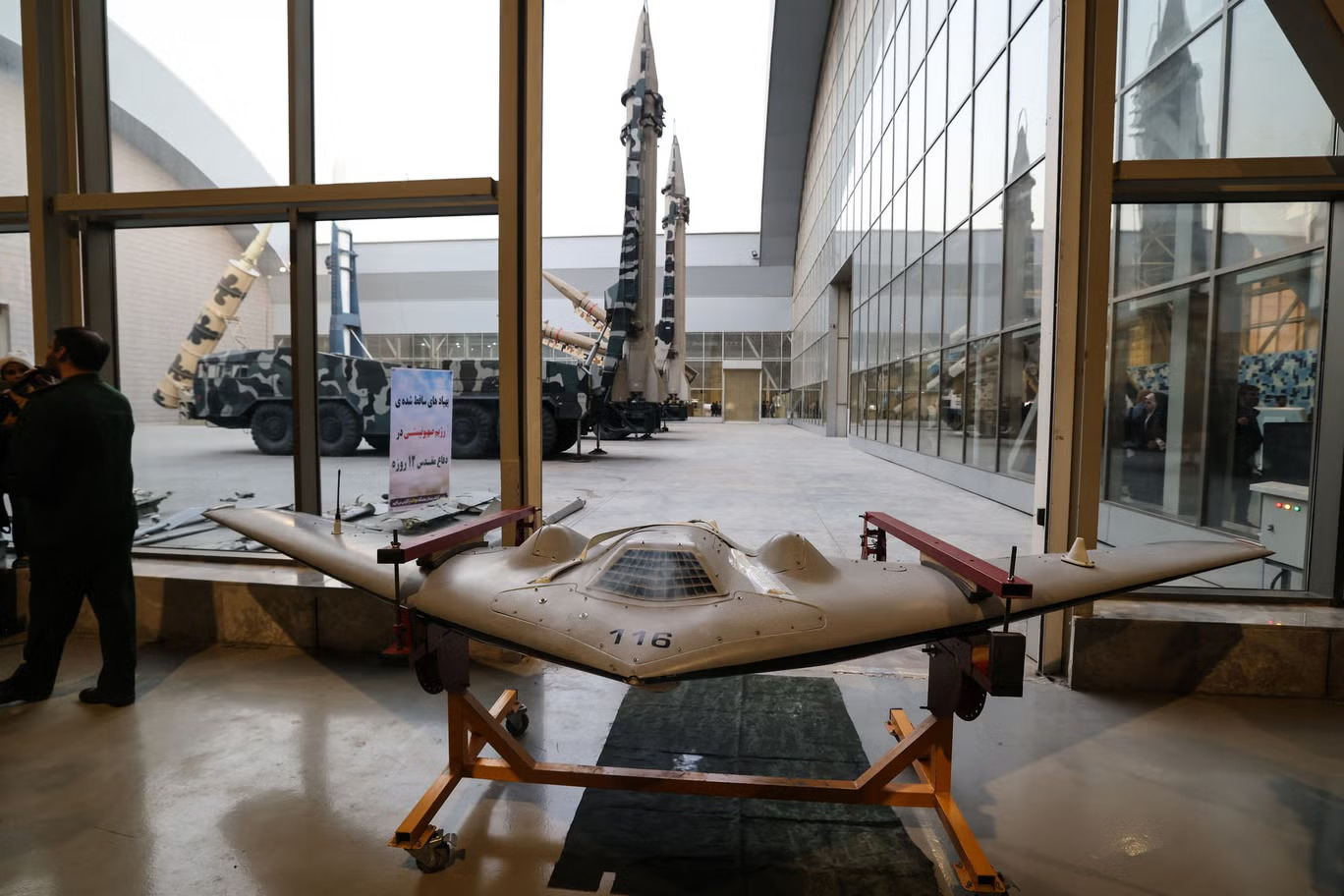 Western Intelligence: Russia Begins Sending Combat Drones and Logistics Supplies to Iran